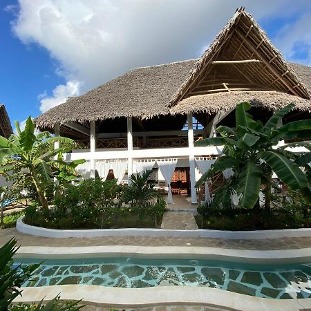 Paka House-Rafiki Village Ватаму Екстериор снимка