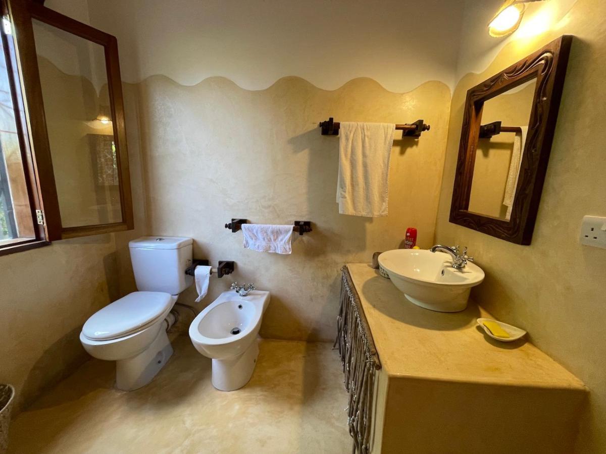 Paka House-Rafiki Village Ватаму Екстериор снимка