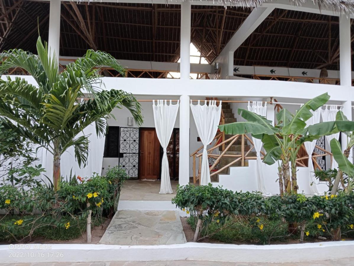 Paka House-Rafiki Village Ватаму Екстериор снимка