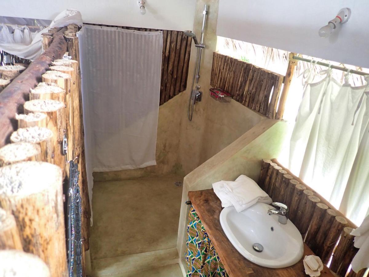 Paka House-Rafiki Village Ватаму Екстериор снимка