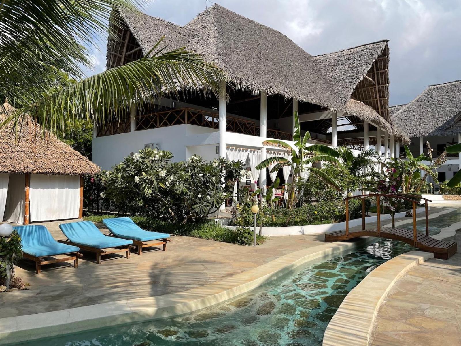 Paka House-Rafiki Village Ватаму Екстериор снимка
