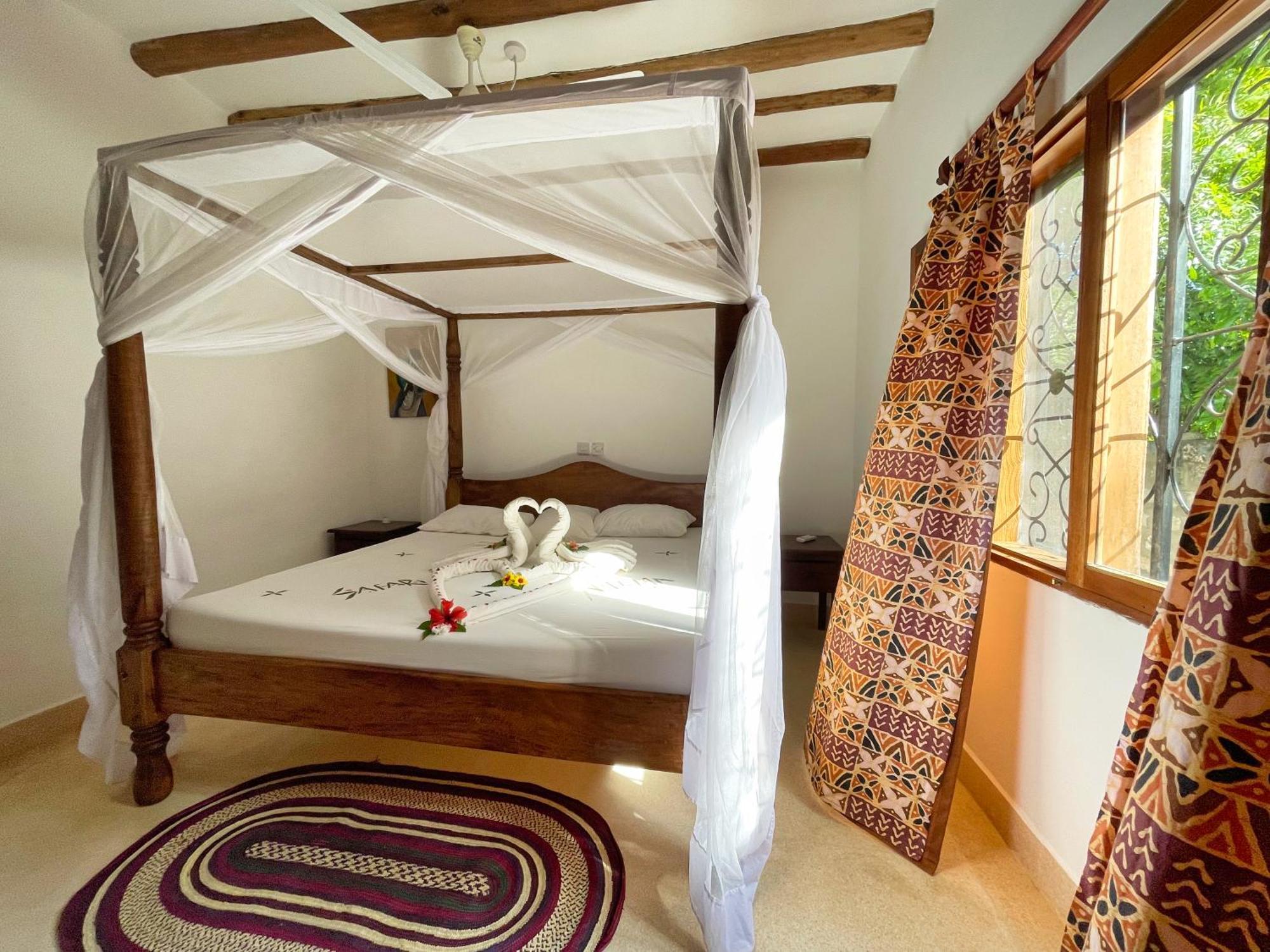 Paka House-Rafiki Village Ватаму Екстериор снимка