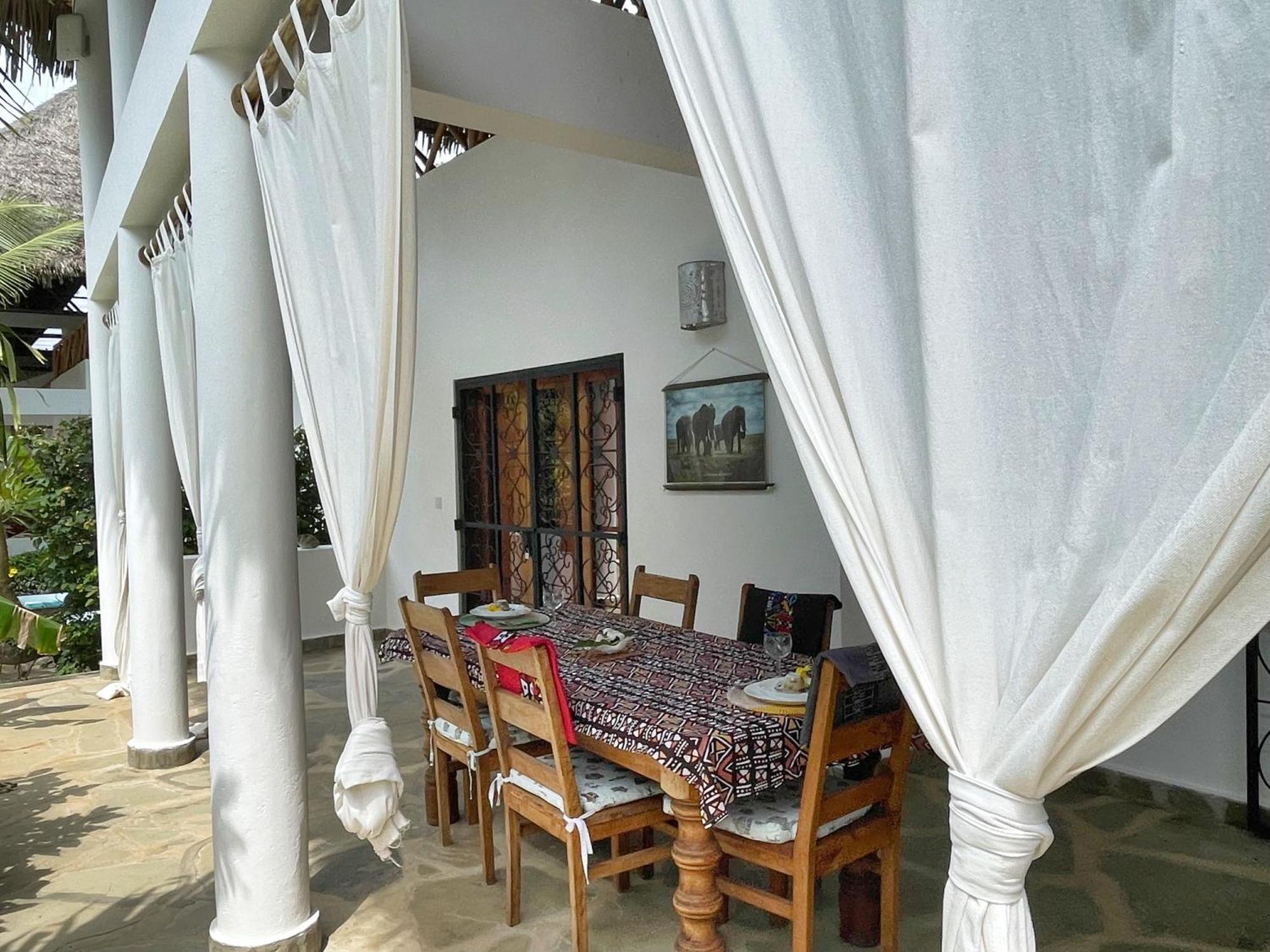 Paka House-Rafiki Village Ватаму Екстериор снимка